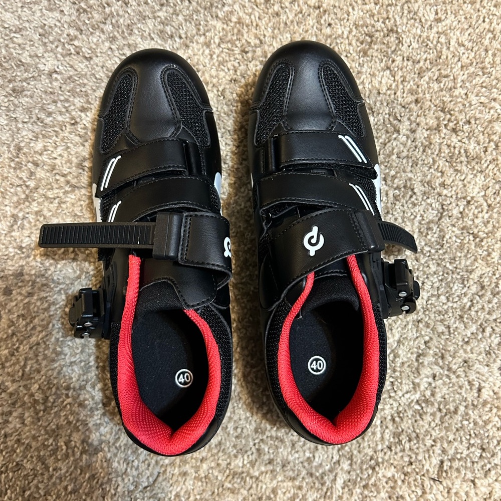 Peloton Cycling Shoes Size 40